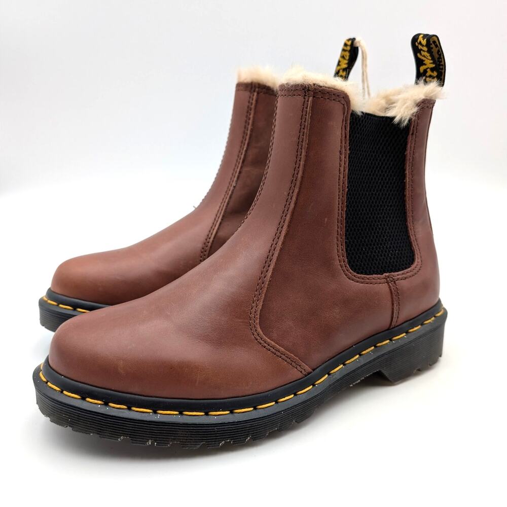 Dr. Martens Leonore 2976 Faux Fur Lined Chelsea Leather Boots Walnut Sz US7 EU38